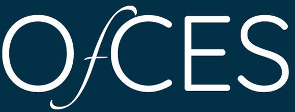 Logo Blanc Fond Bleu 1
